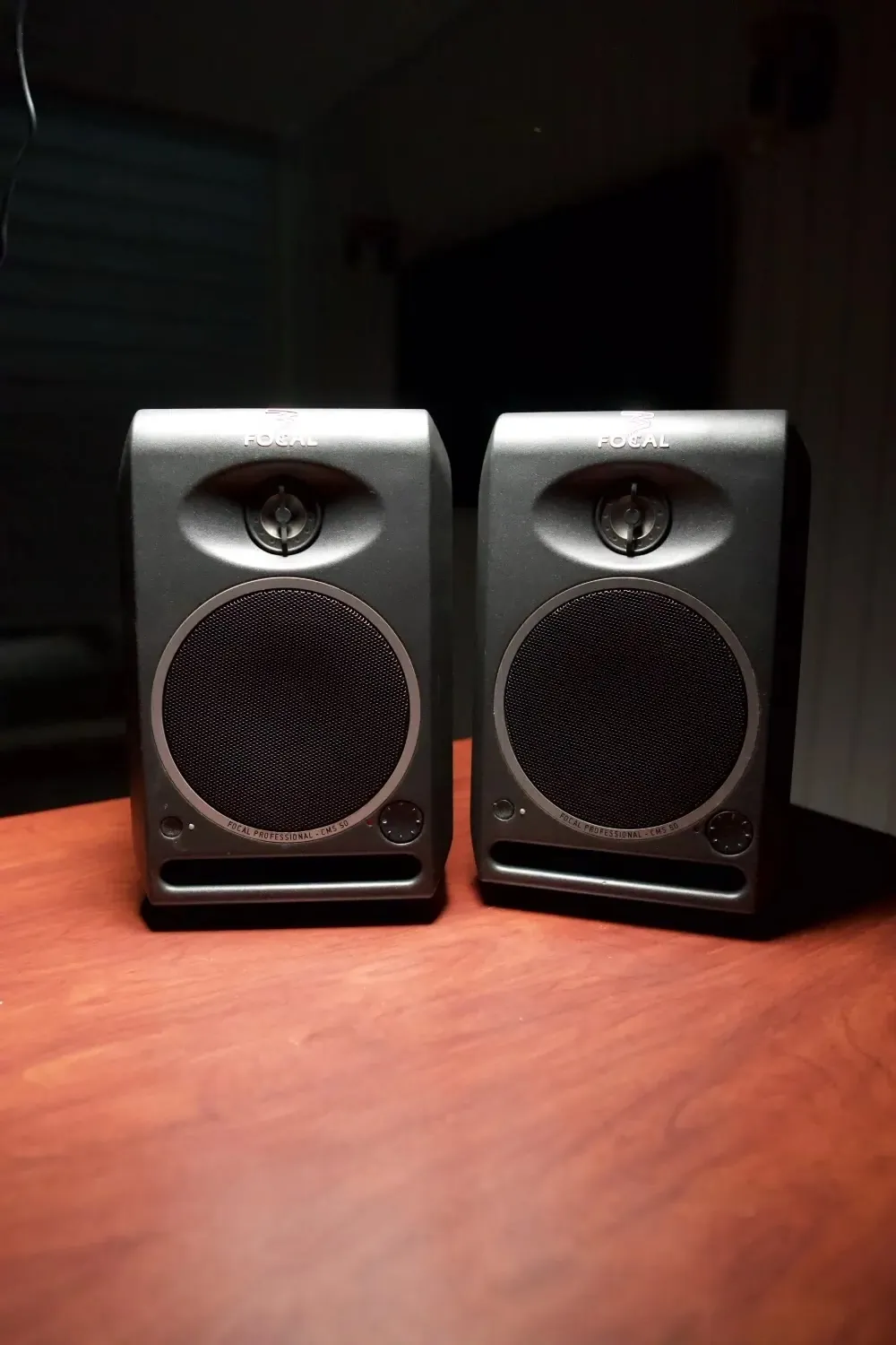 Monitores Focal CMS 50 + CMS Sub (sin caja)
