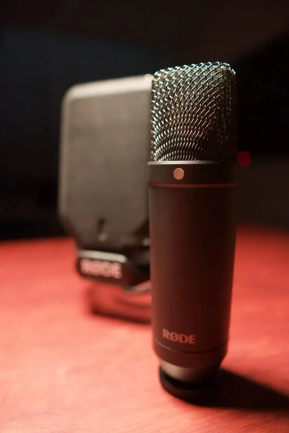 Micrófono Rode NT1 + accesorios + Vocal Booth
