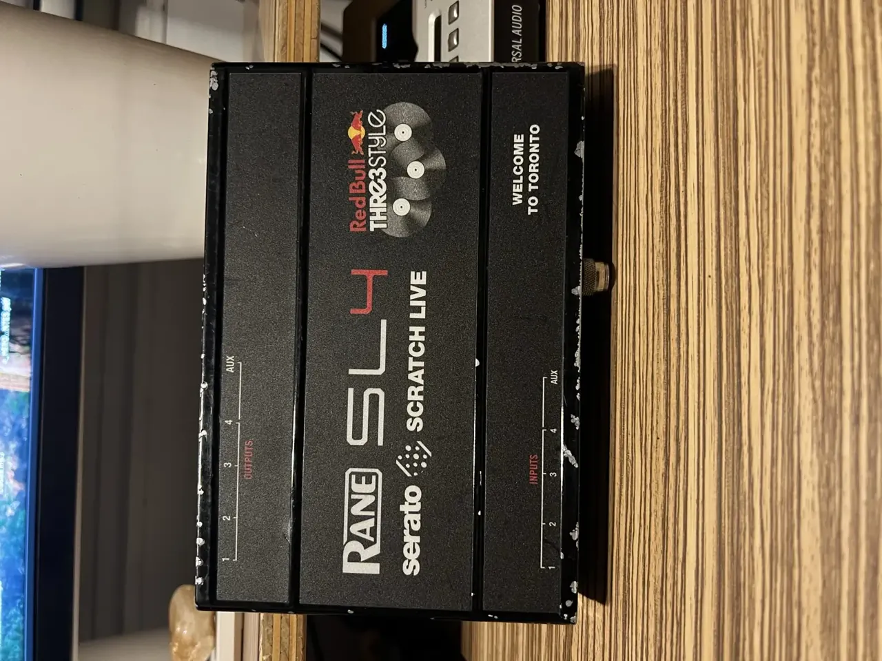 Interfaz USB Serato SL4 (sin caja)